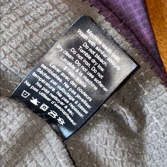 ❄ WindRiver T-MAX Heat Shirt - Picture 7 of 7